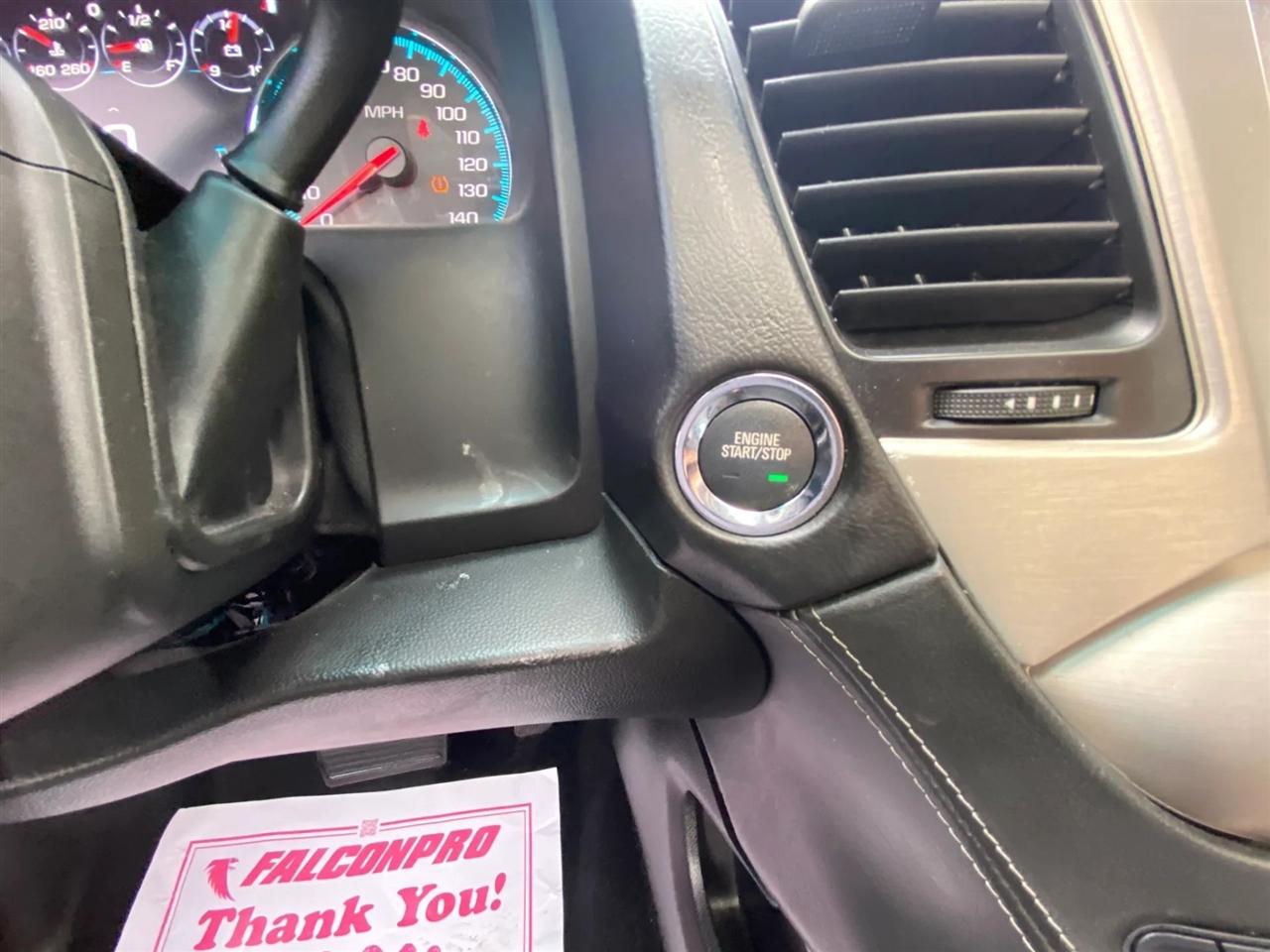 GMC Yukon XL Denali 4WD 2018