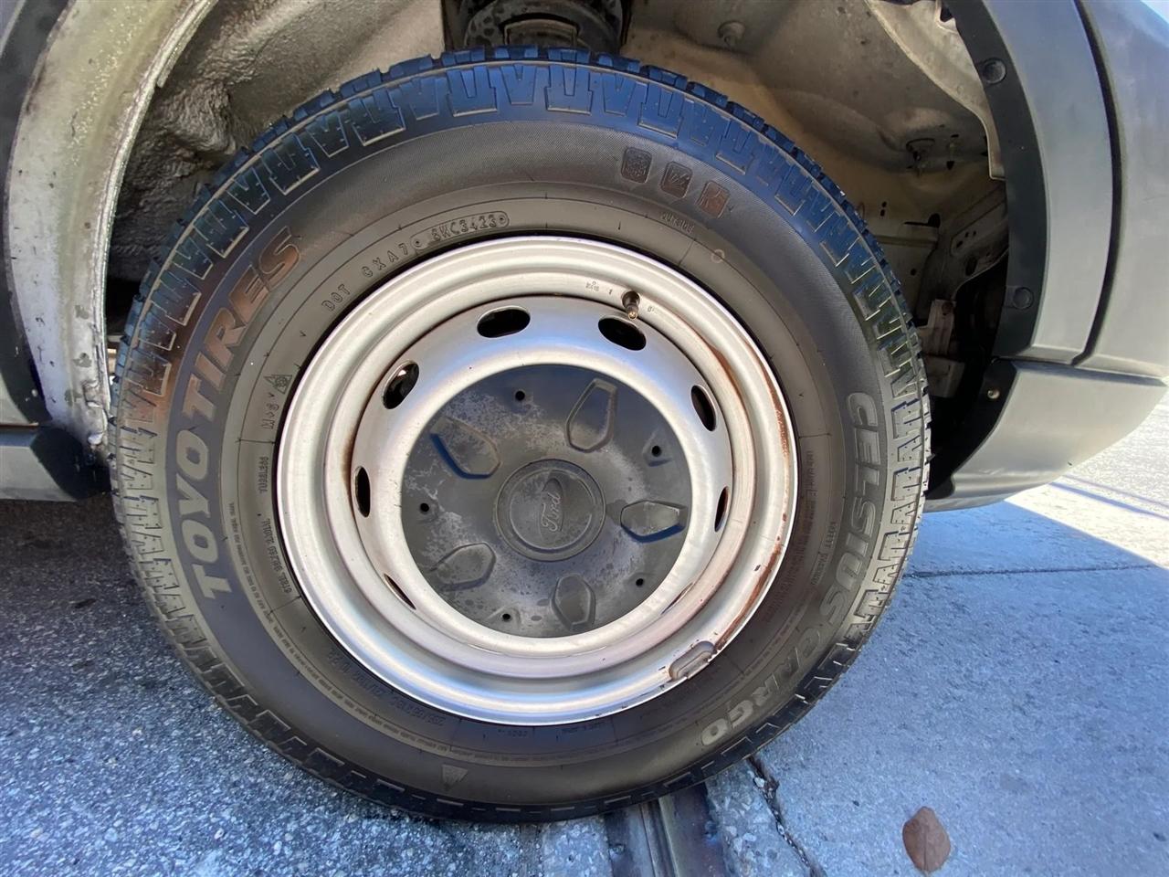 Ford Transit 250 Van Low Roof w/Sliding Pass. 130-in. WB 2016