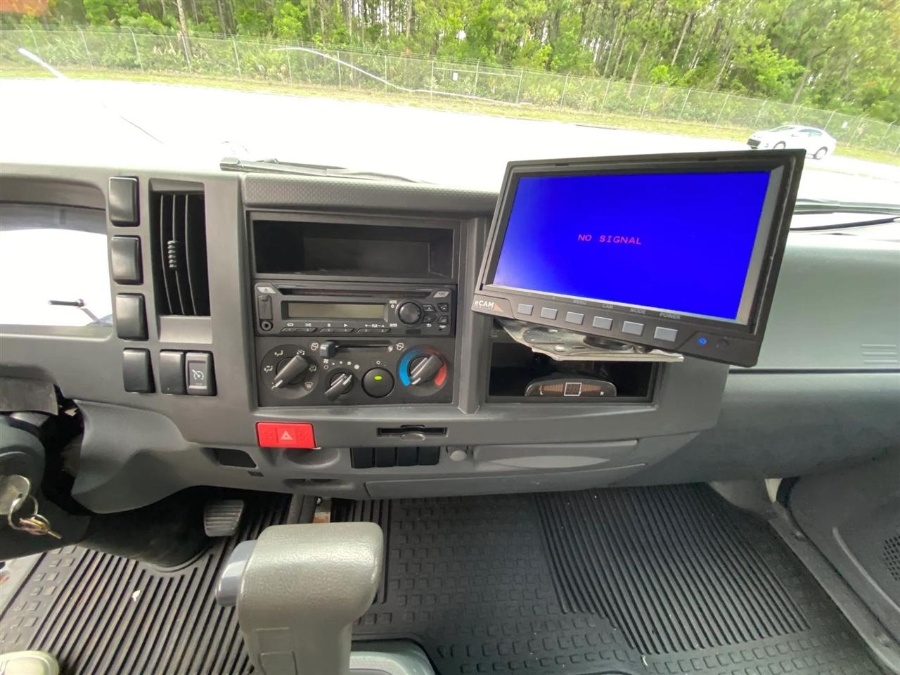 Isuzu NPR HD  2019
