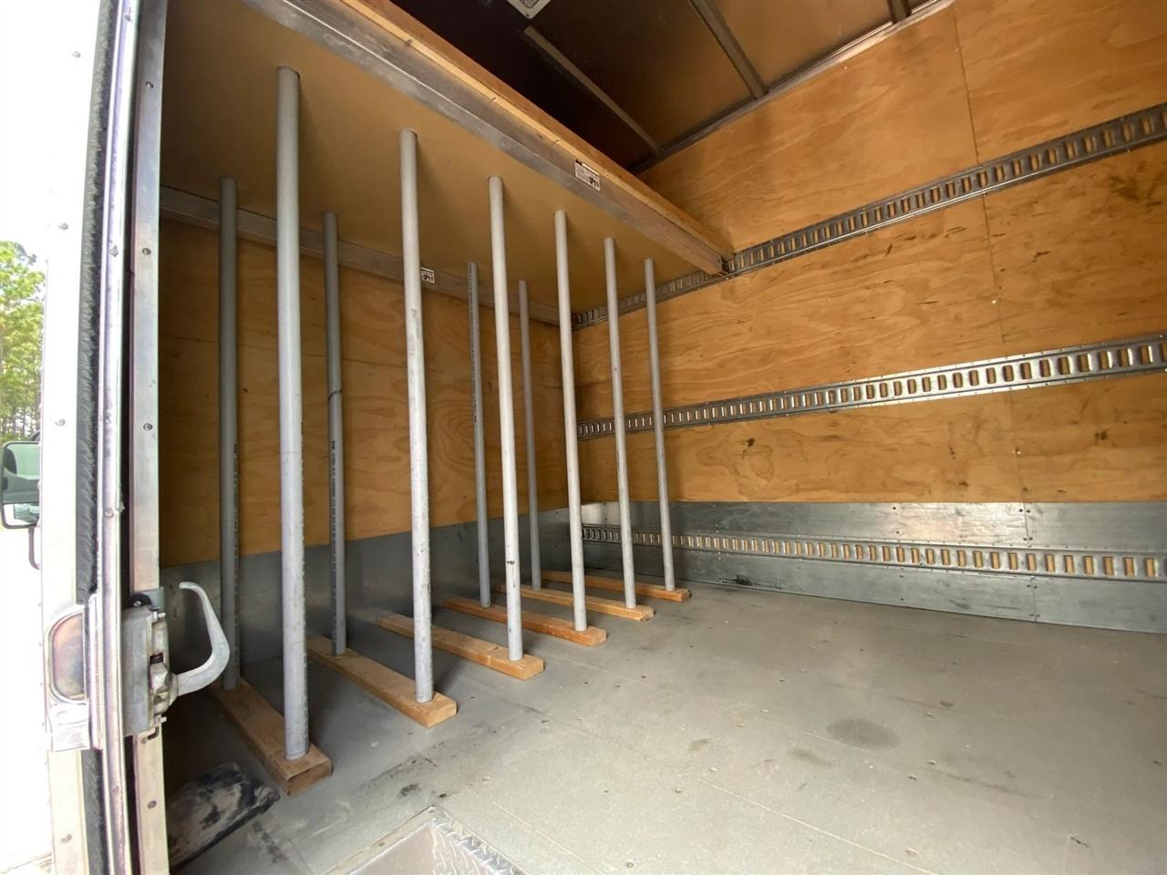 Isuzu NPR HD  2019