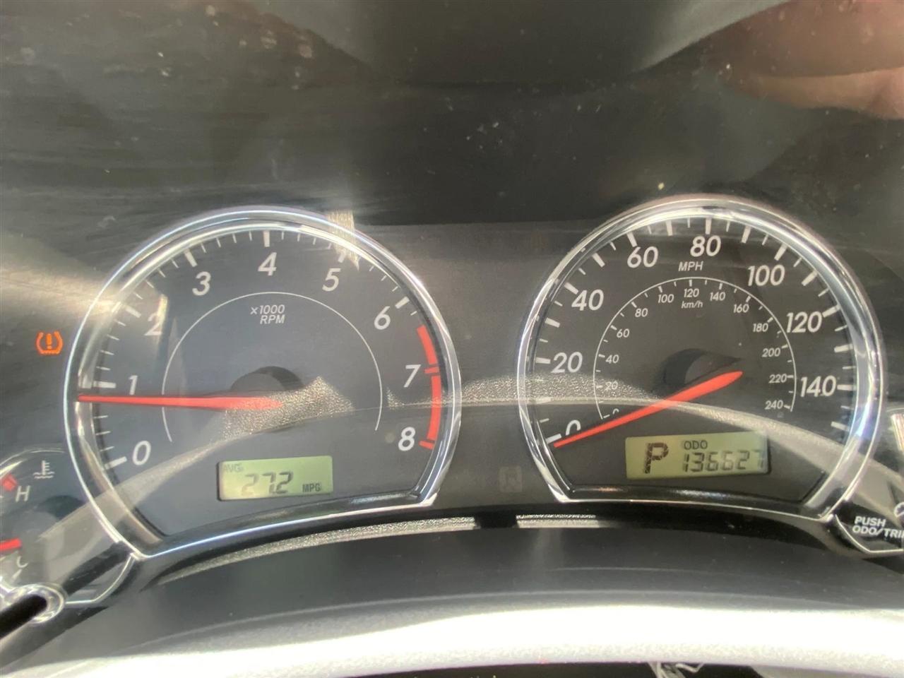 Toyota Corolla S 4-Speed AT 2011