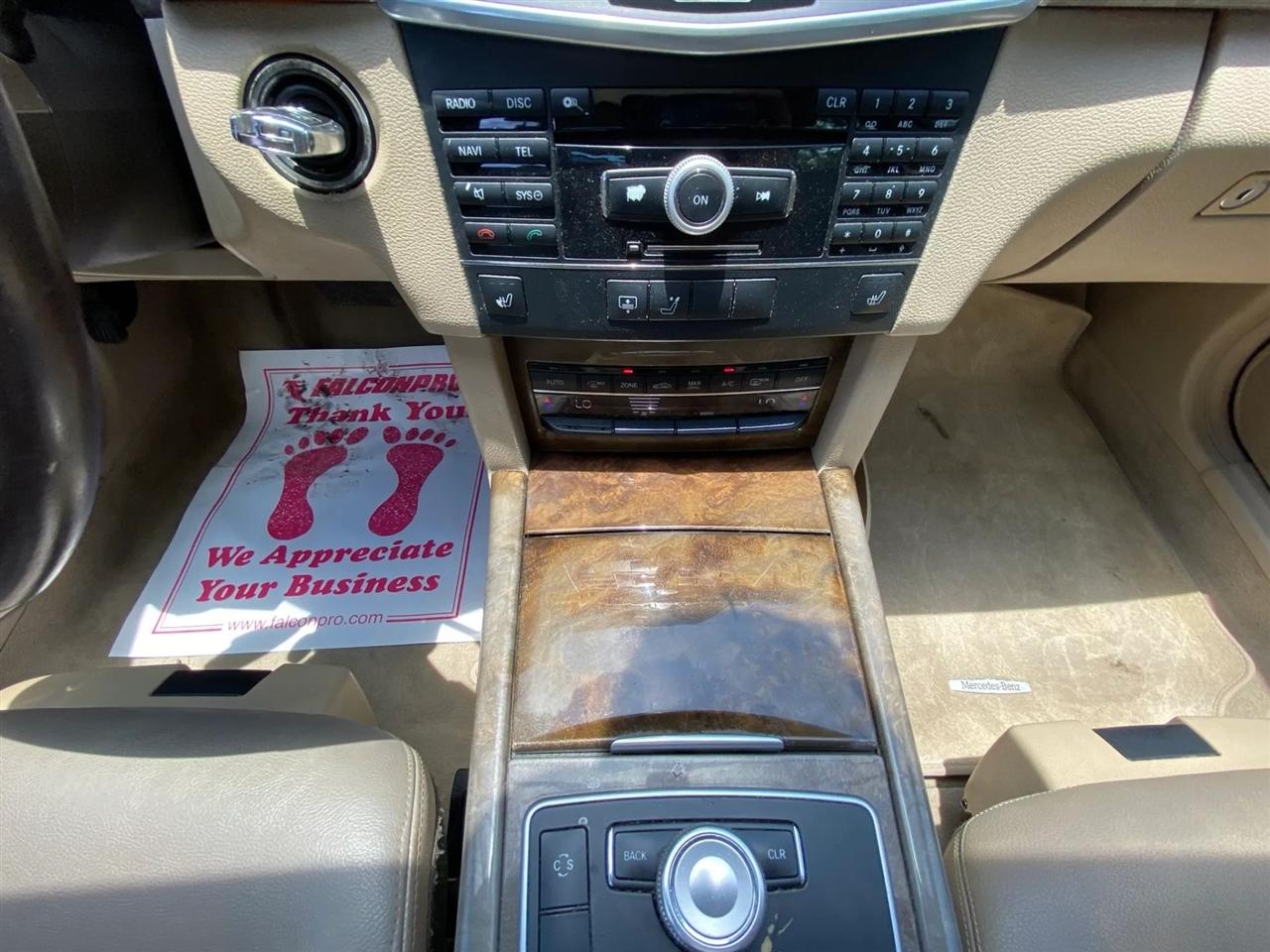 Mercedes-Benz E-Class E350 Sedan 4MATIC 2010
