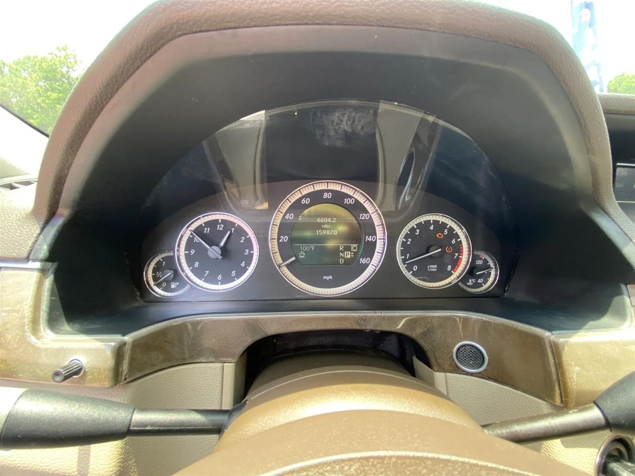 Mercedes-Benz E-Class E350 Sedan 4MATIC 2010