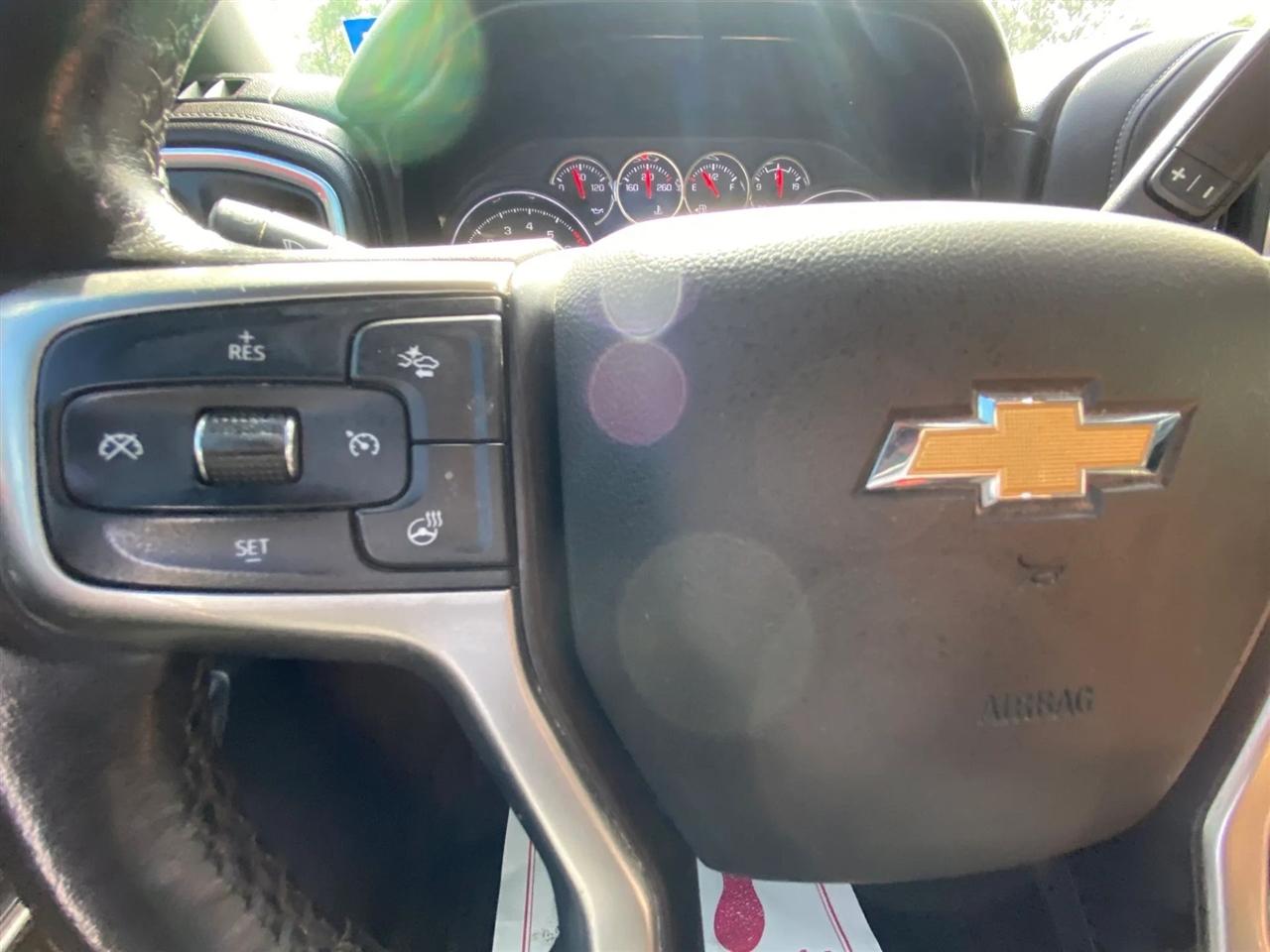Chevrolet Silverado 1500 LT Crew Cab 4WD 2020