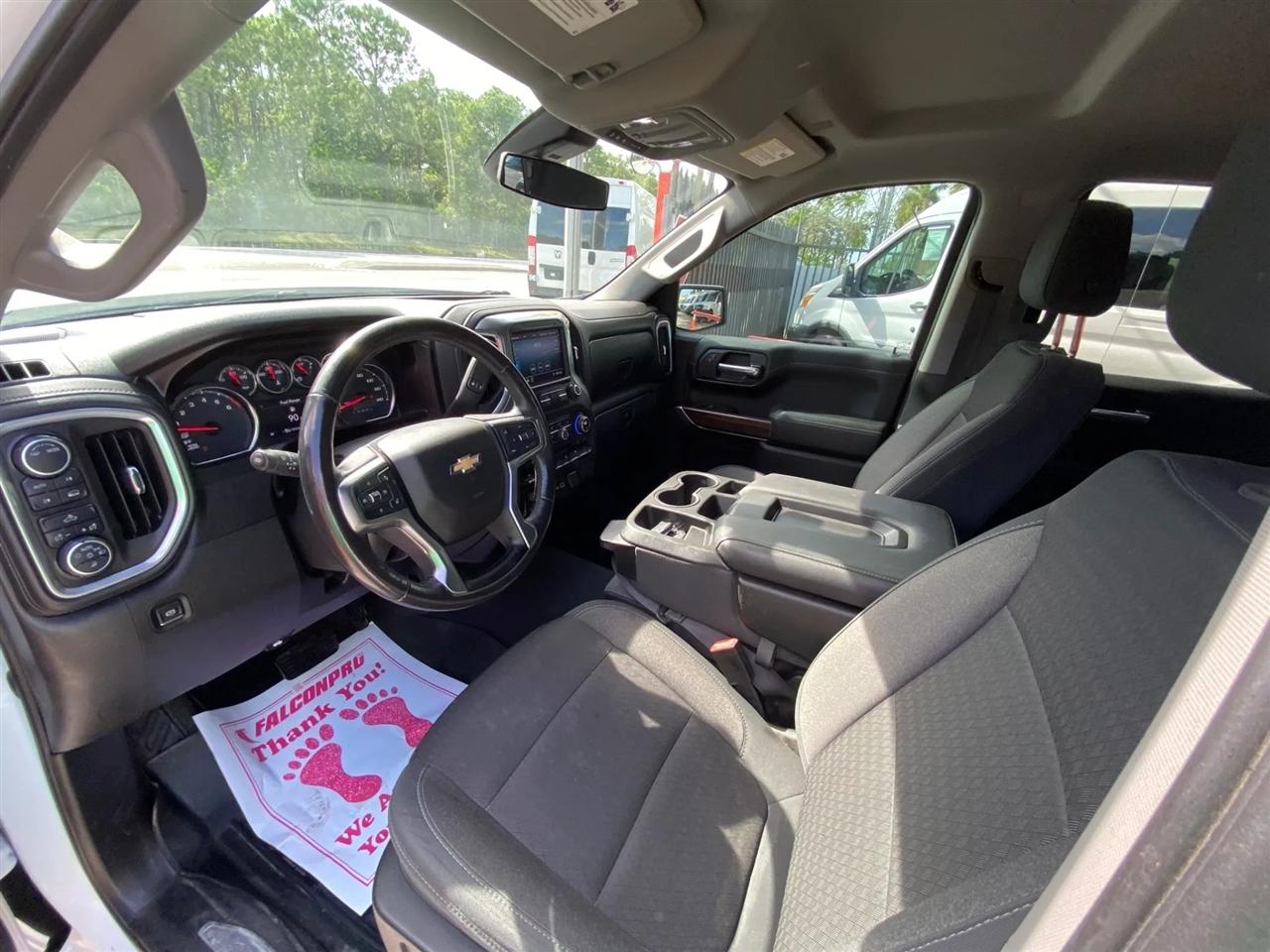 Chevrolet Silverado 1500 LT Crew Cab 4WD 2020