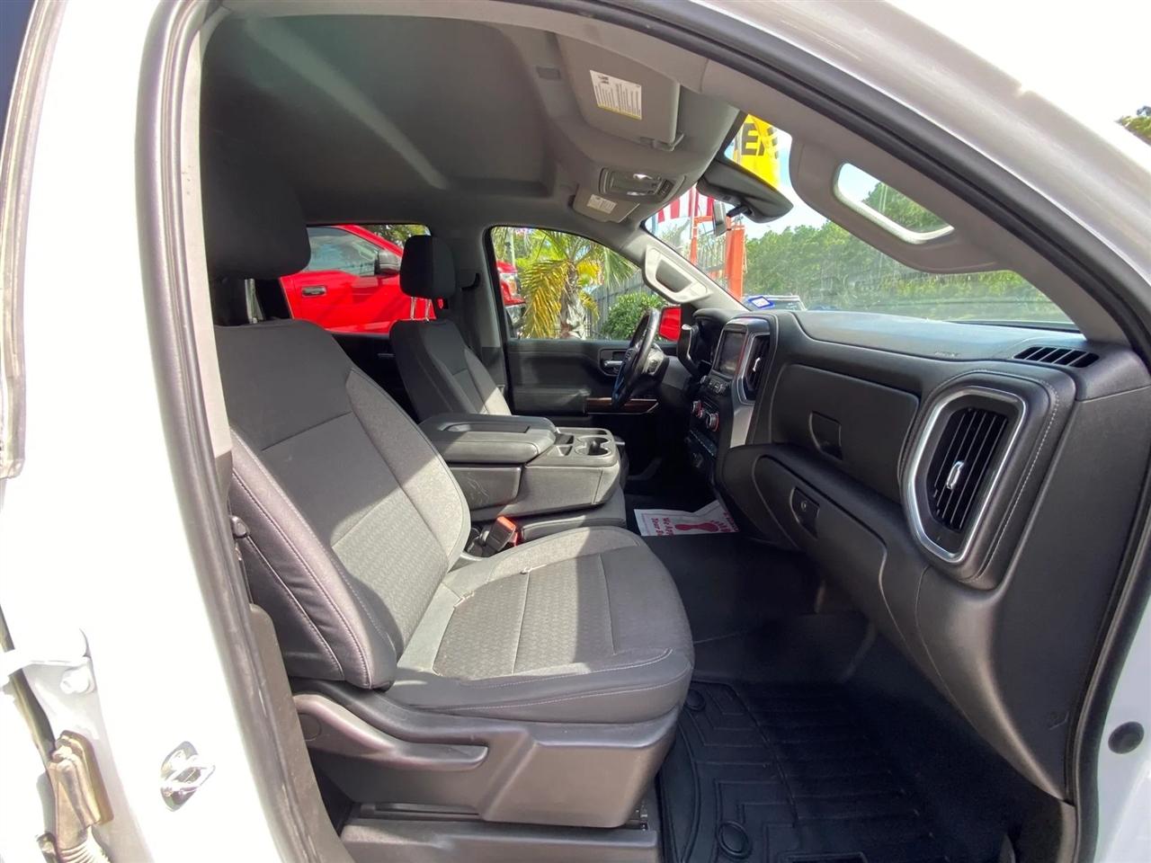 Chevrolet Silverado 1500 LT Crew Cab 4WD 2020