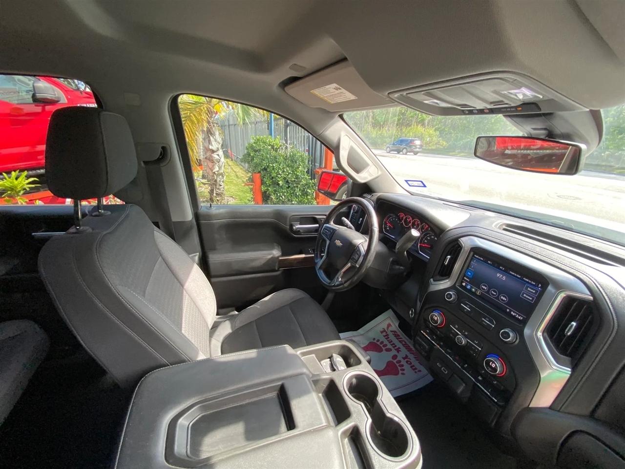 Chevrolet Silverado 1500 LT Crew Cab 4WD 2020