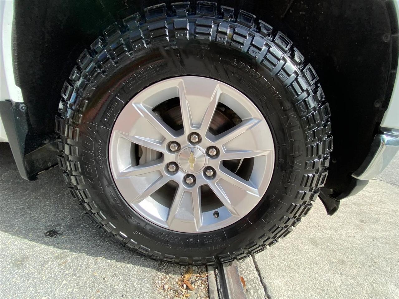 Chevrolet Silverado 1500 LT Crew Cab 4WD 2020
