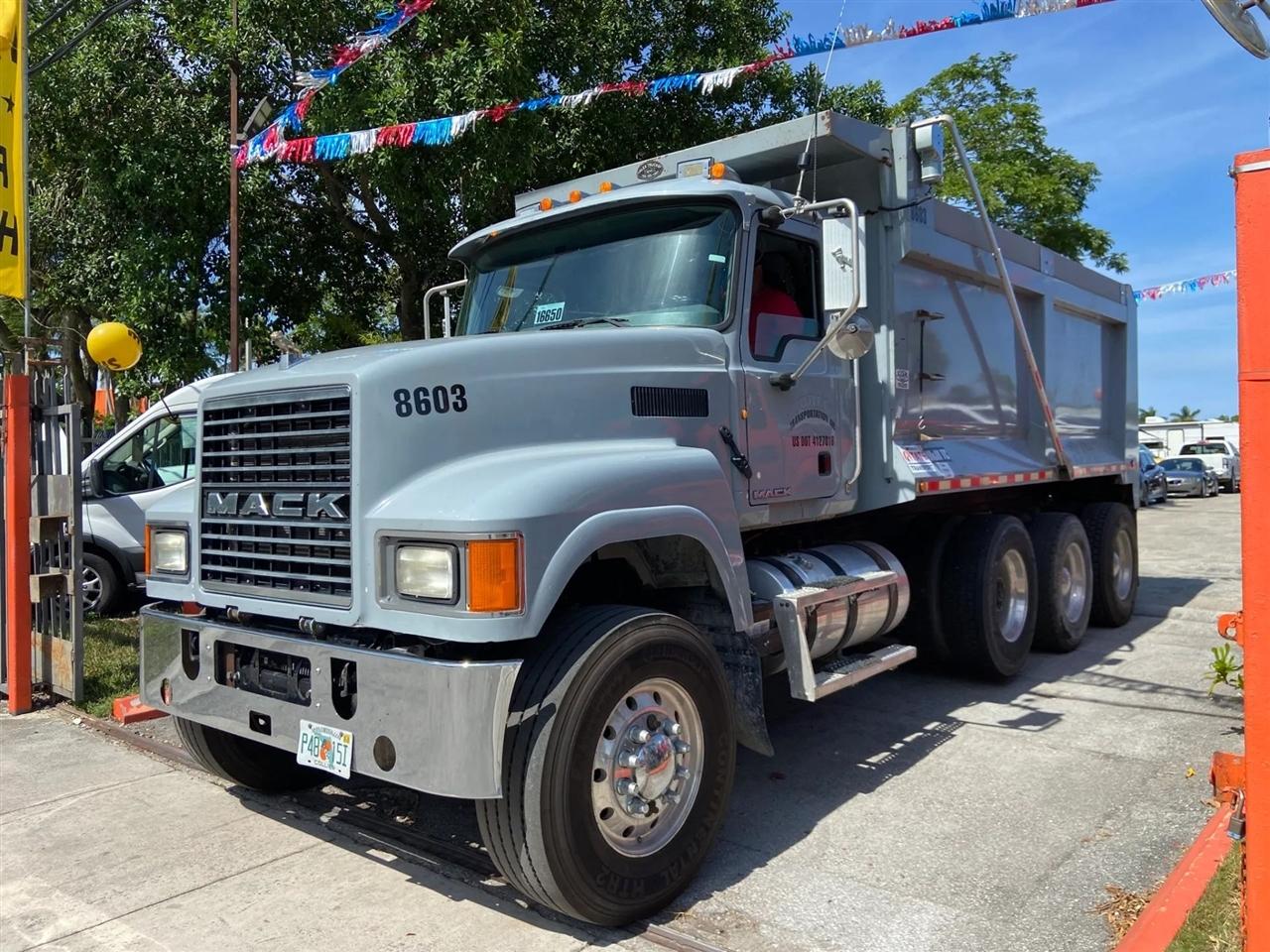 Mack CHU600  2015