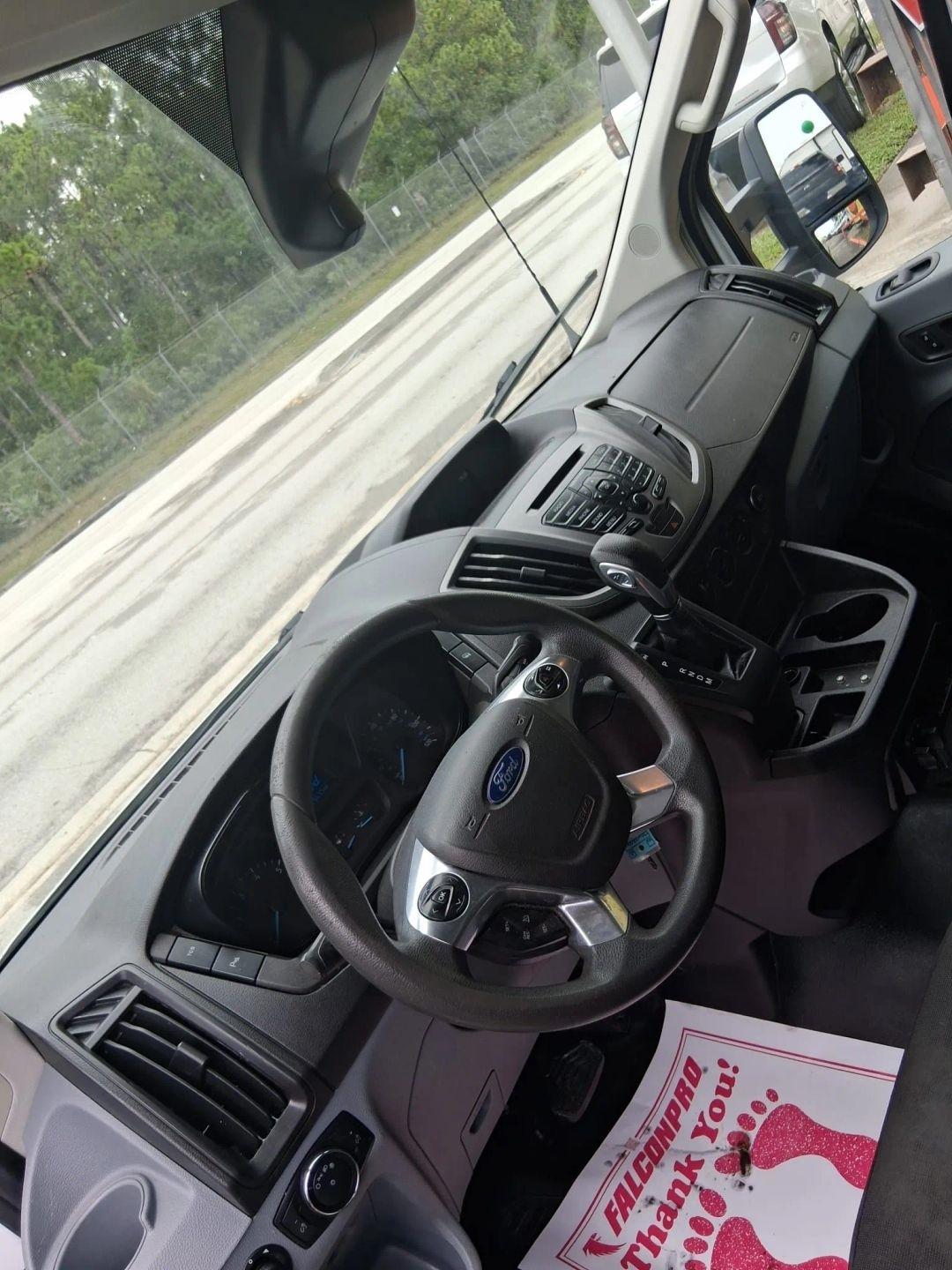 Ford Transit 350 Van Med. Roof w/Sliding Pass. 148-in. WB 2019