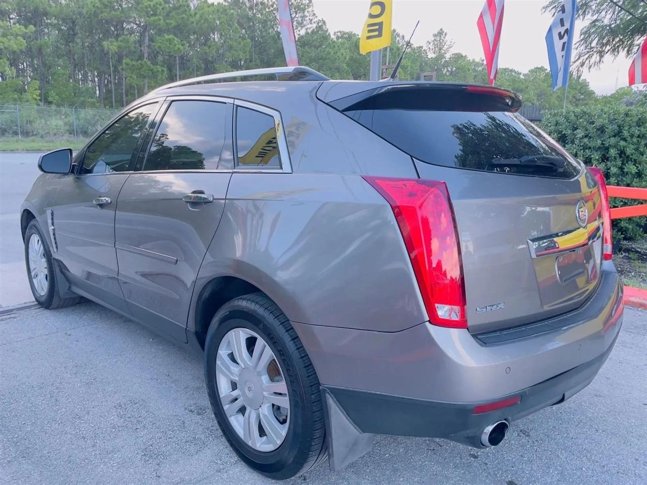 Cadillac SRX Premium Collection 2011