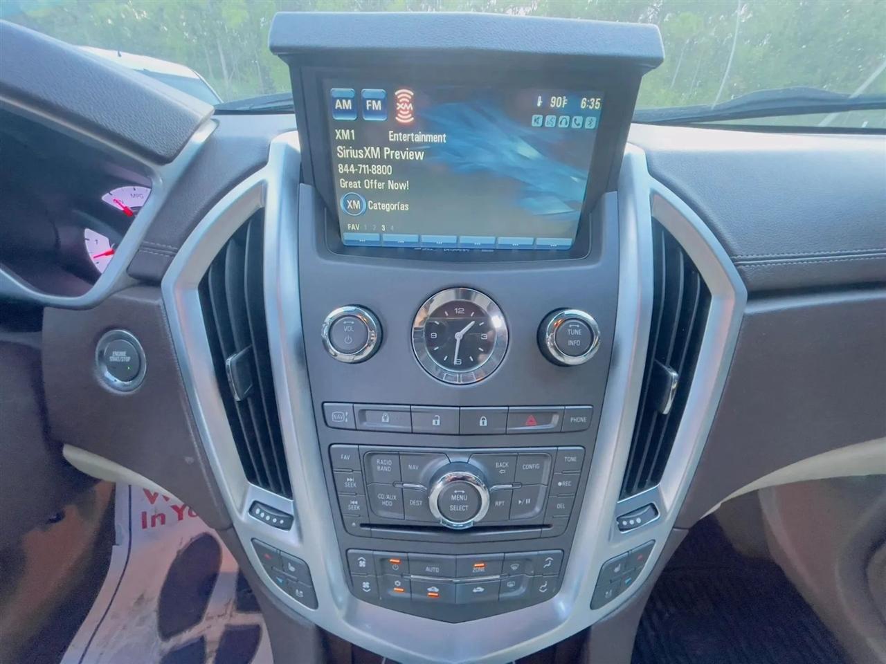 Cadillac SRX Premium Collection 2011