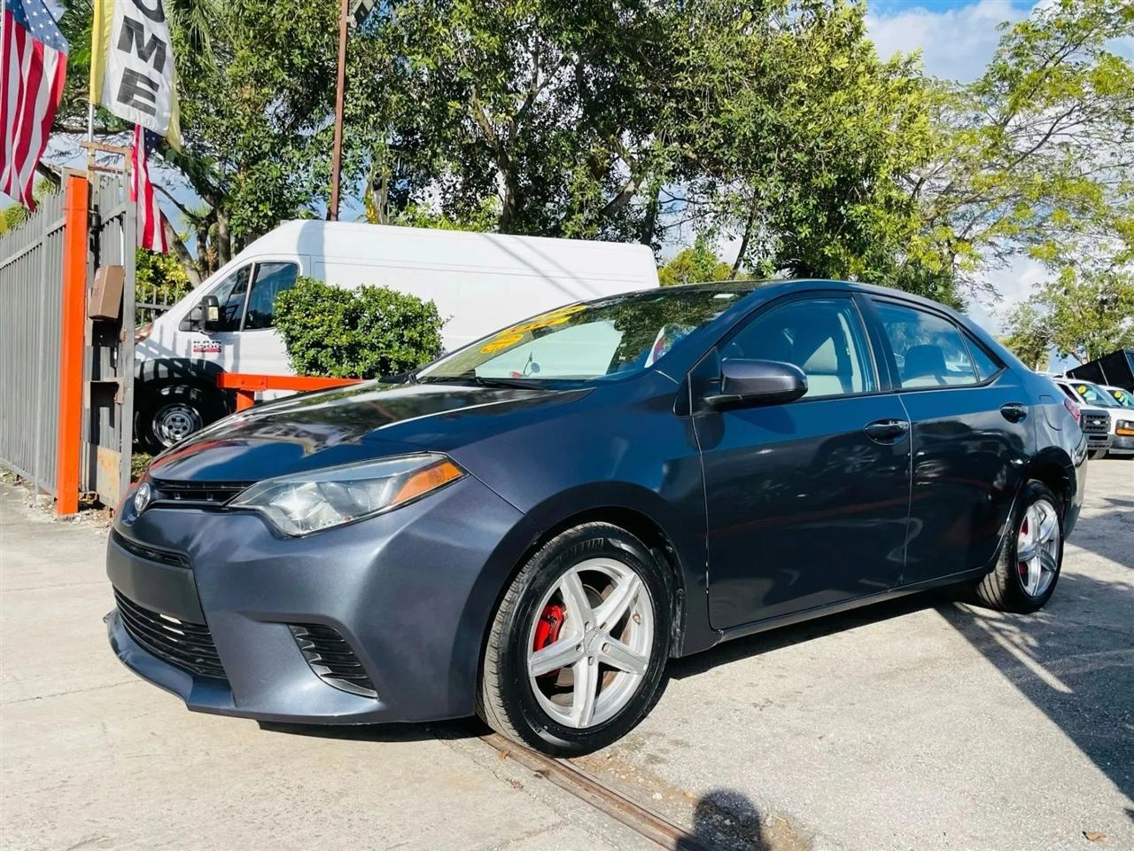 Toyota Corolla S Premium CVT 2015