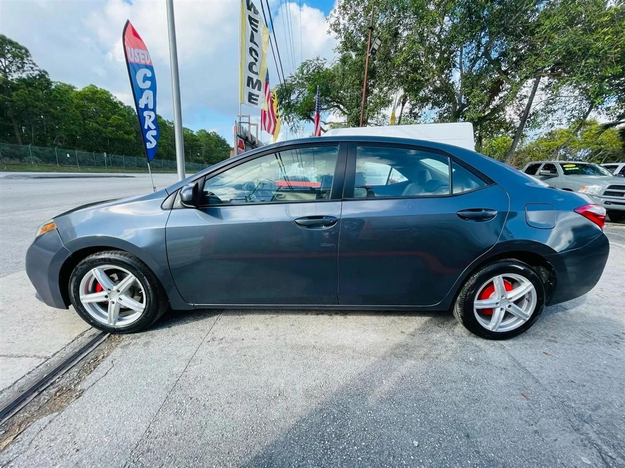 Toyota Corolla S Premium CVT 2015