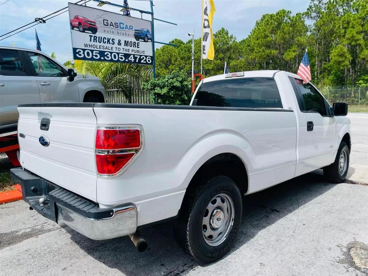 Ford F-150 XL 8-ft. Bed 2WD 2012