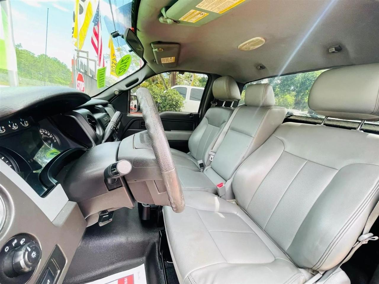 Ford F-150 XL 8-ft. Bed 2WD 2012