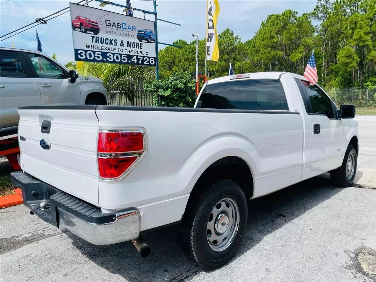 Ford F-150 XL 8-ft. Bed 2WD 2012