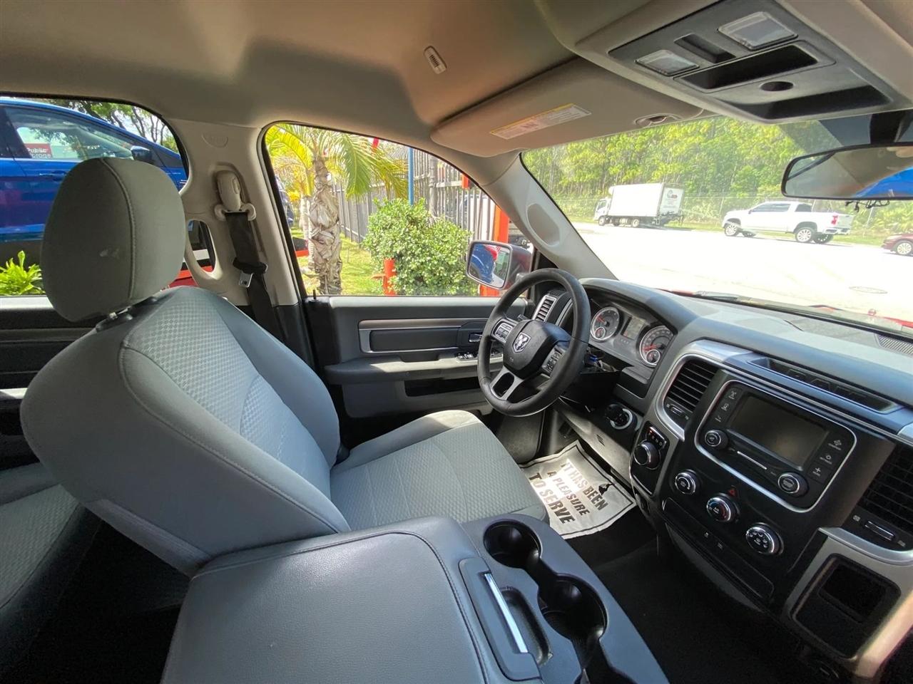 RAM 1500 Classic Tradesman Crew Cab LWB 2WD 2019