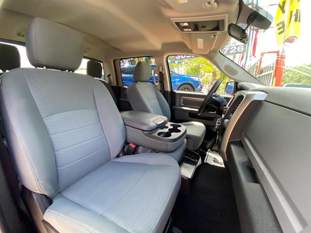 RAM 1500 Classic Tradesman Crew Cab LWB 2WD 2019