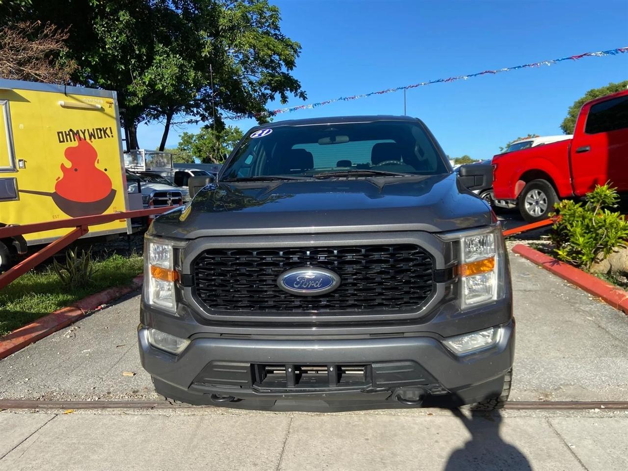 Ford F-150 XL SuperCrew 5.5-ft. Bed 4WD 2021