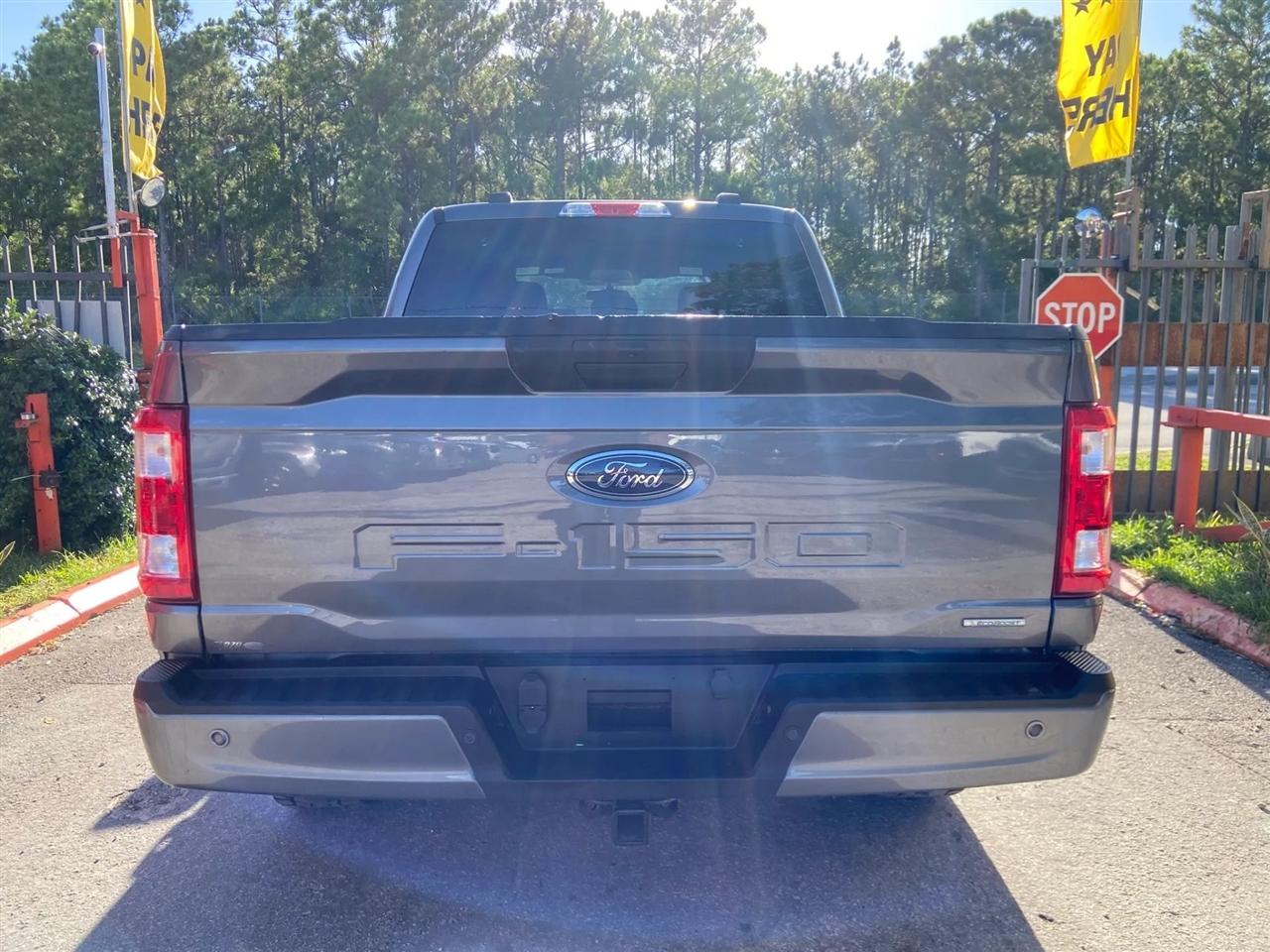 Ford F-150 XL SuperCrew 5.5-ft. Bed 4WD 2021