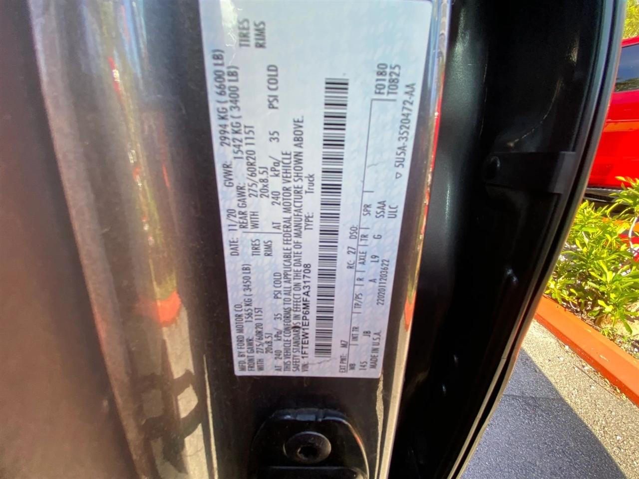 Ford F-150 XL SuperCrew 5.5-ft. Bed 4WD 2021