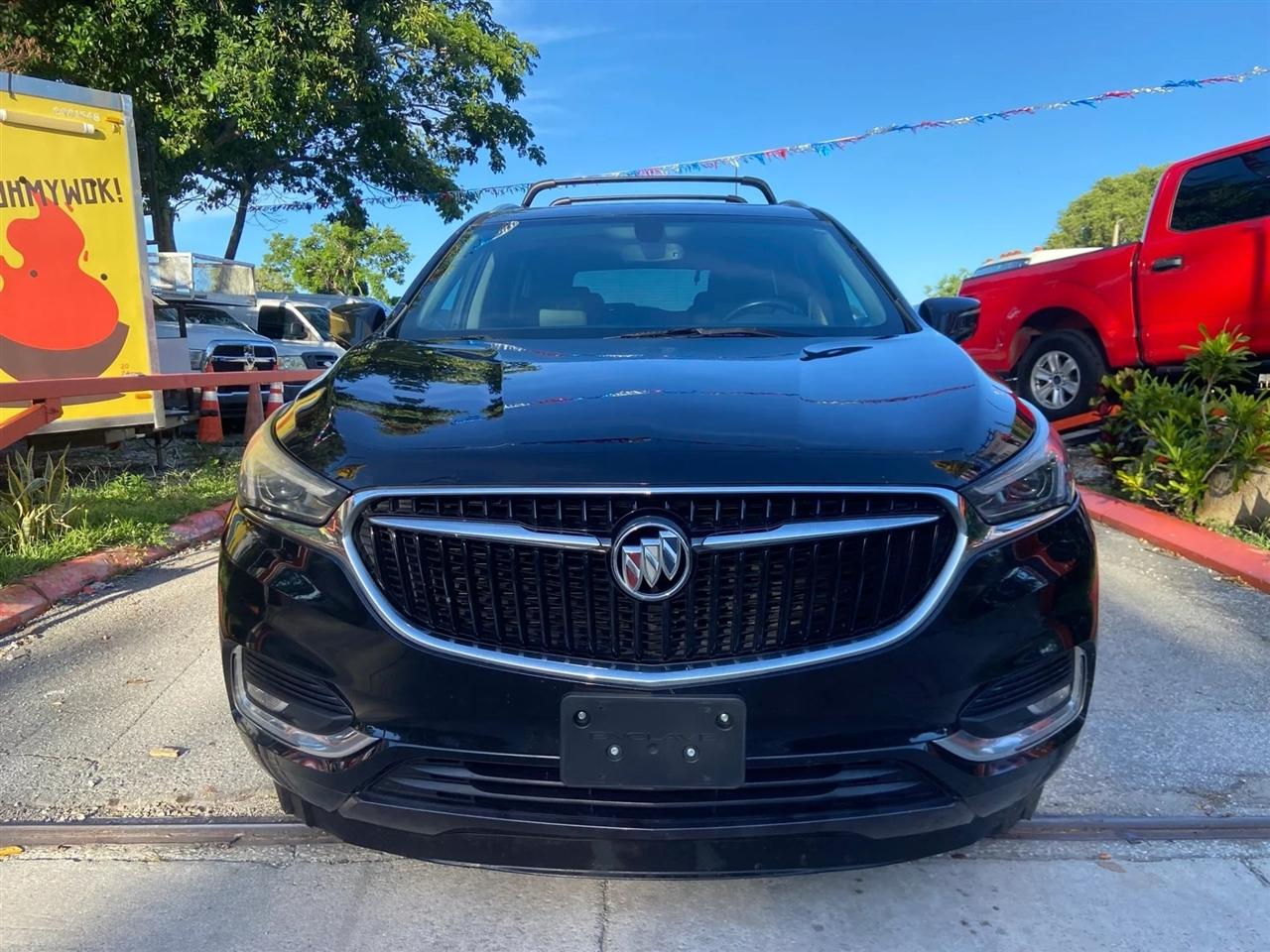 Buick Enclave Essence FWD 2018