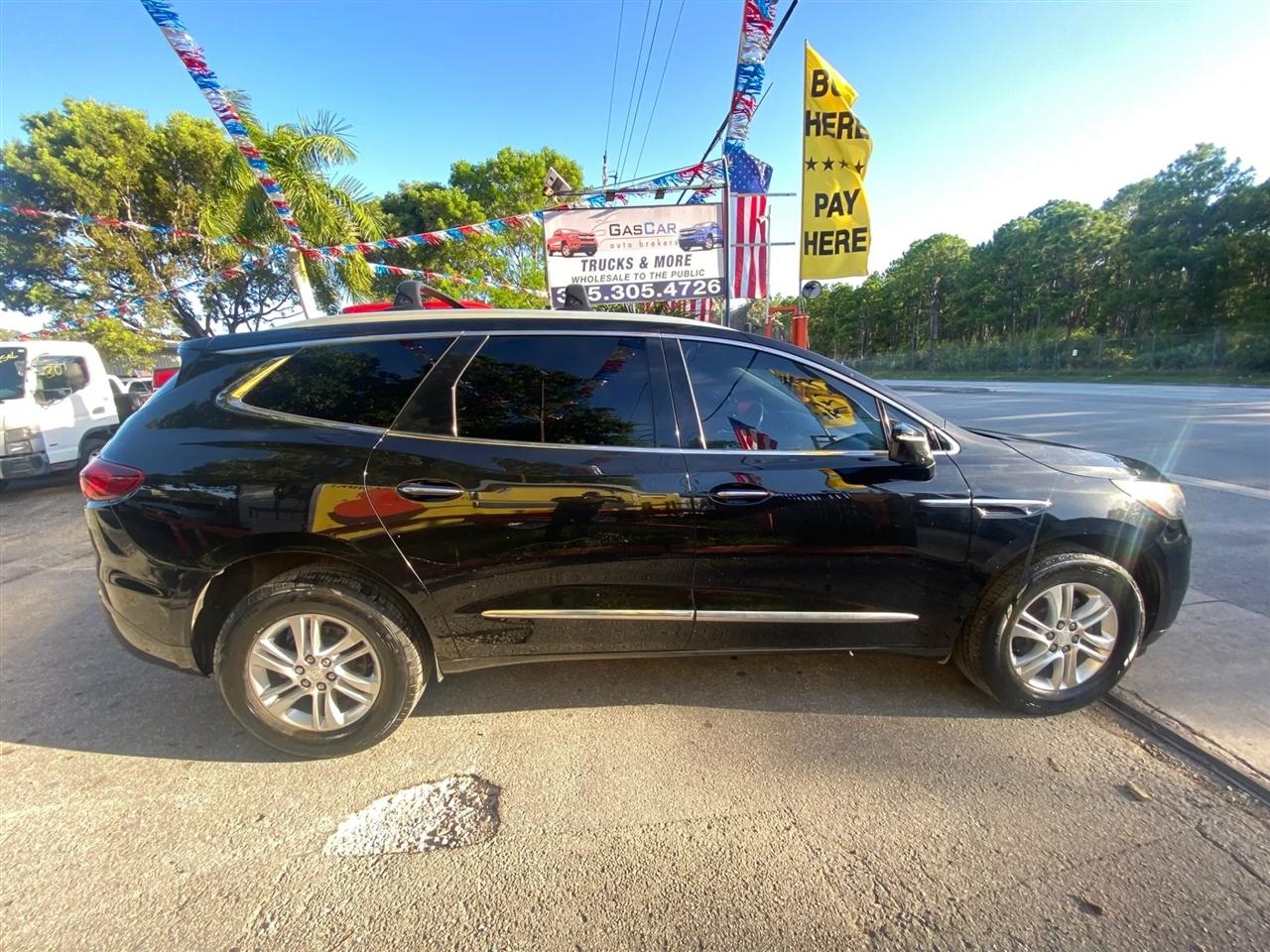 Buick Enclave Essence FWD 2018