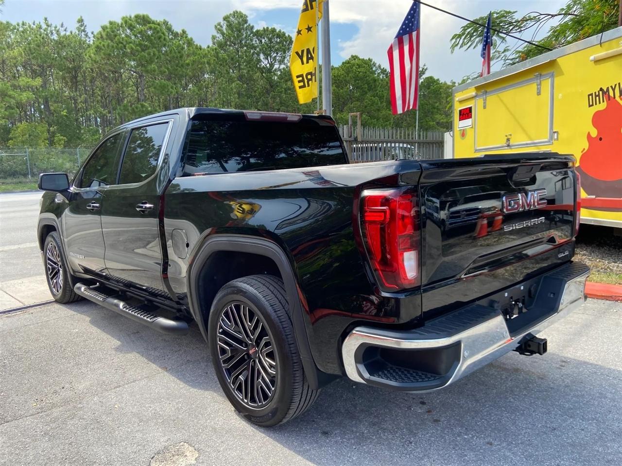GMC Sierra 1500 SLE Crew Cab Short Box 2WD 2020