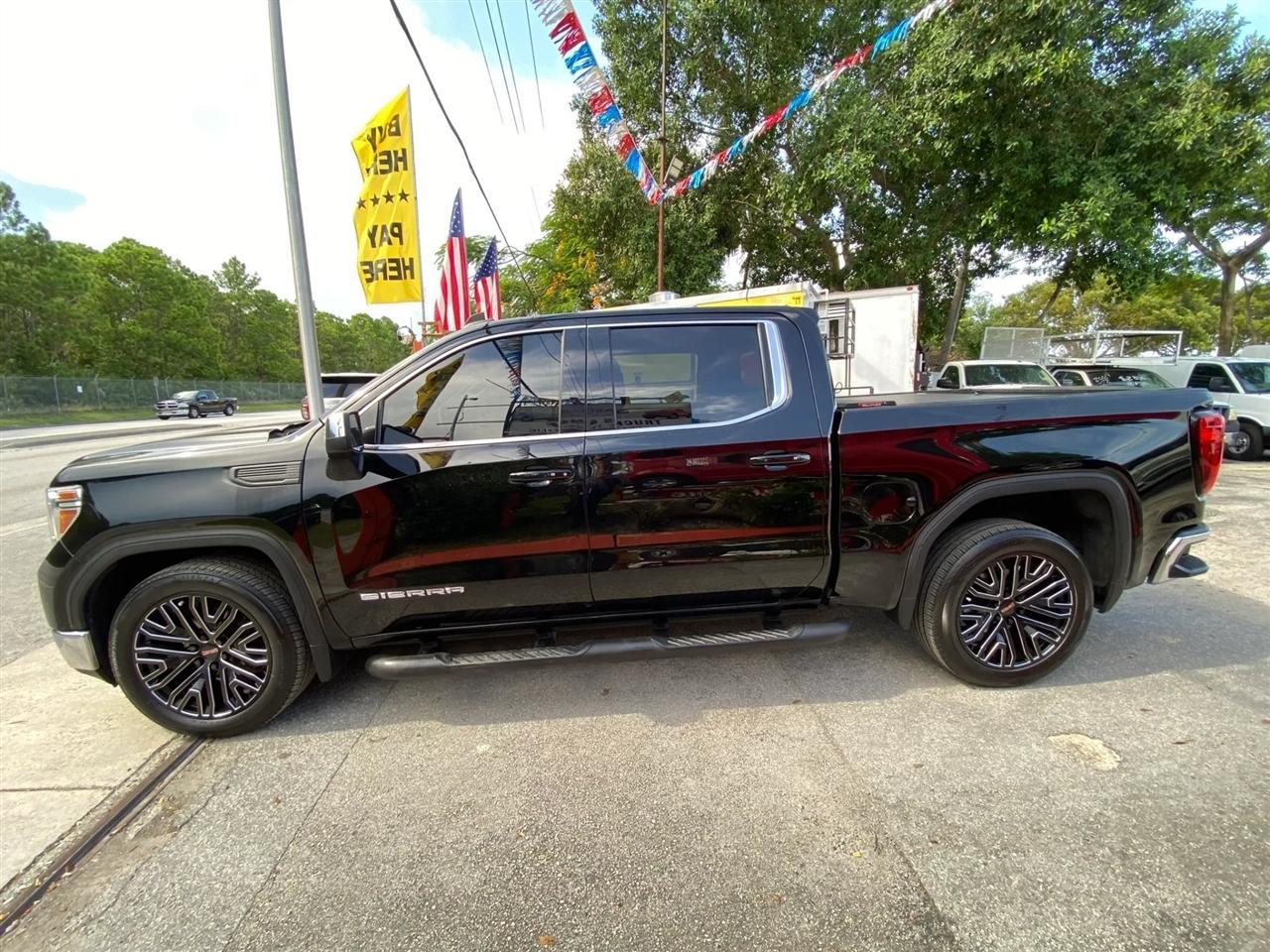 GMC Sierra 1500 SLE Crew Cab Short Box 2WD 2020