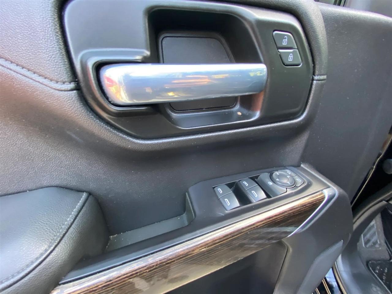 GMC Sierra 1500 SLE Crew Cab Short Box 2WD 2020