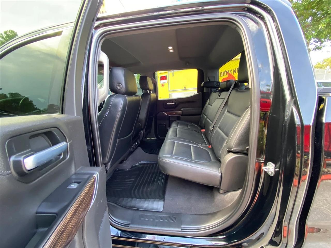 GMC Sierra 1500 SLE Crew Cab Short Box 2WD 2020