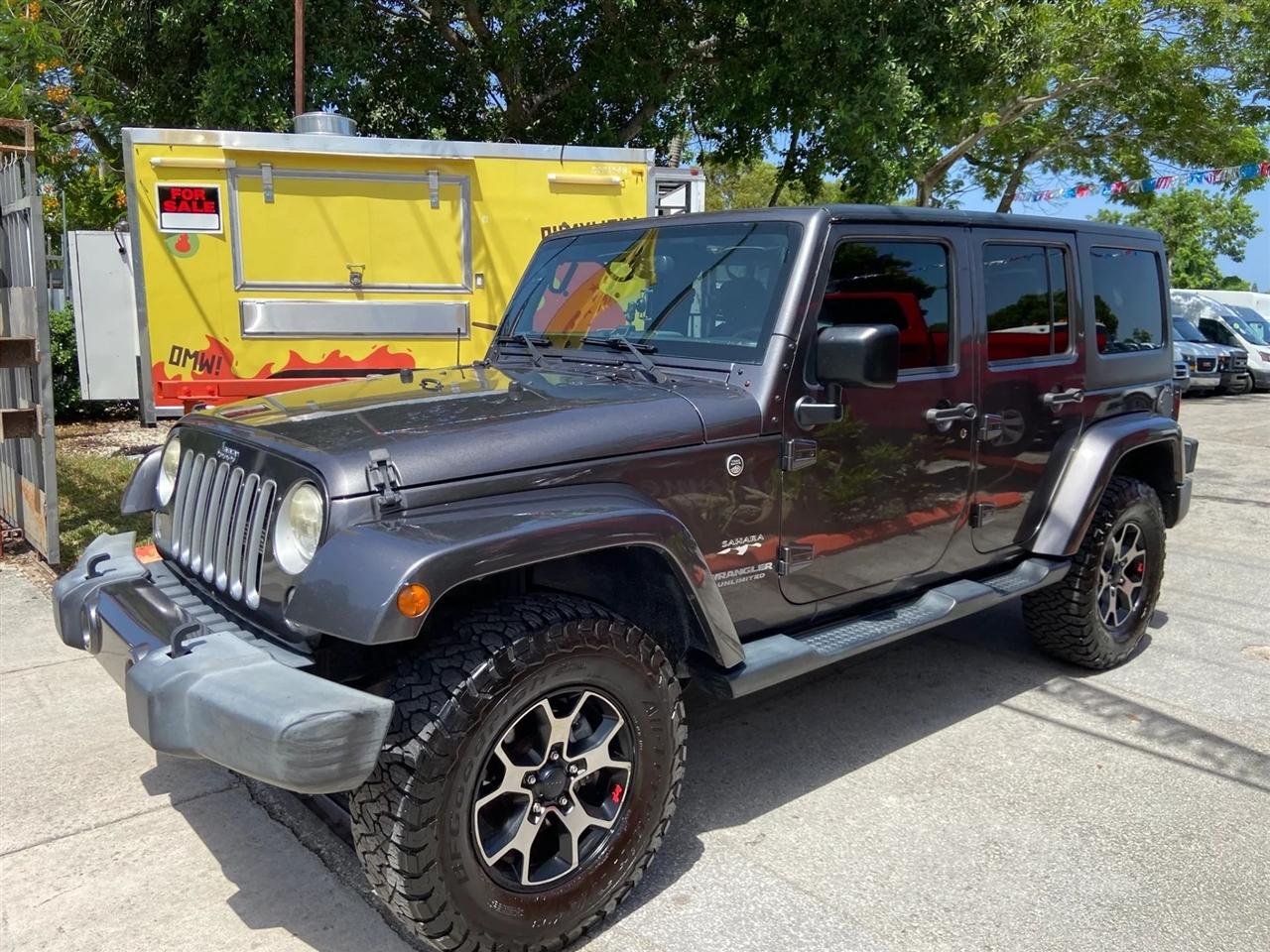 Jeep Wrangler Unlimited Sahara 4WD 2016