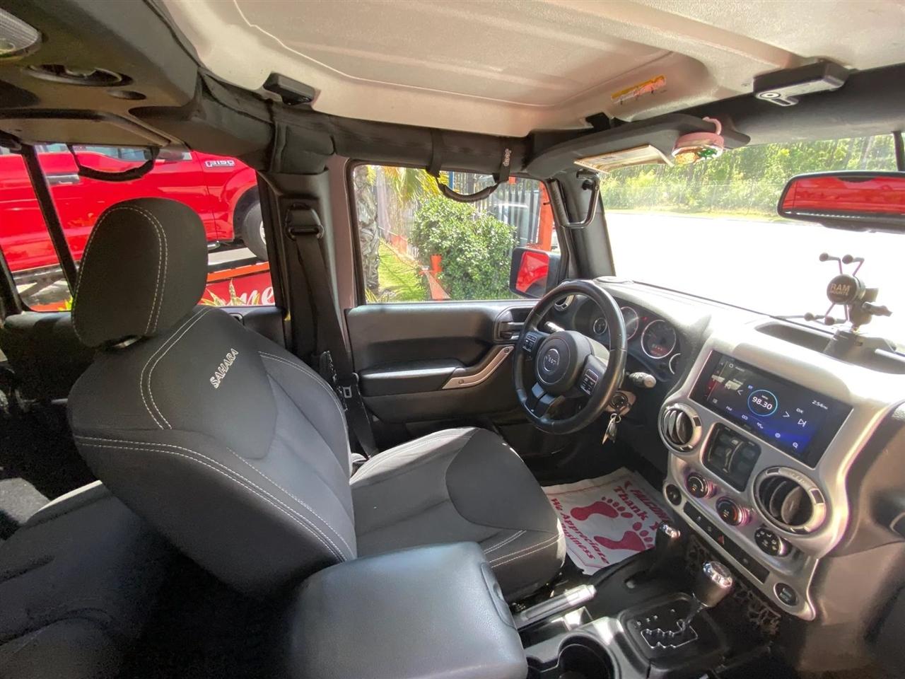 Jeep Wrangler Unlimited Sahara 4WD 2016