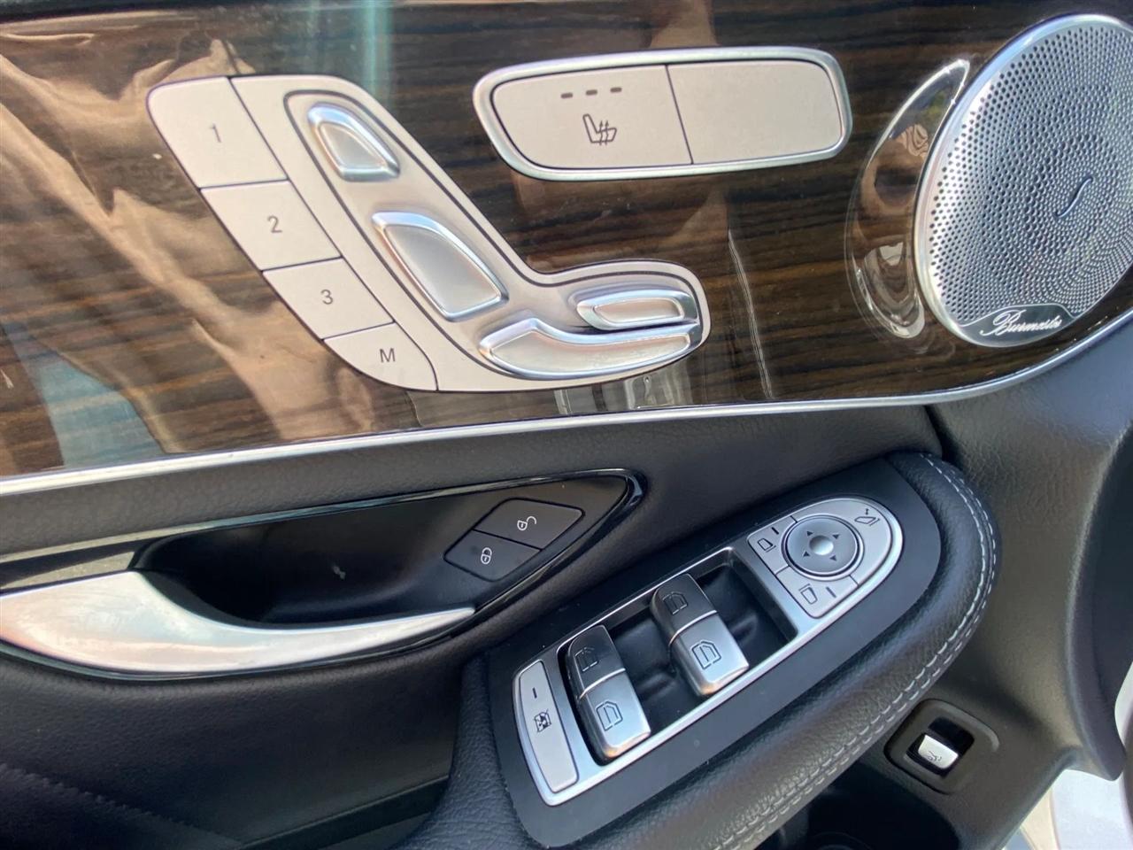 Mercedes-Benz GLC-Class GLC300 2019