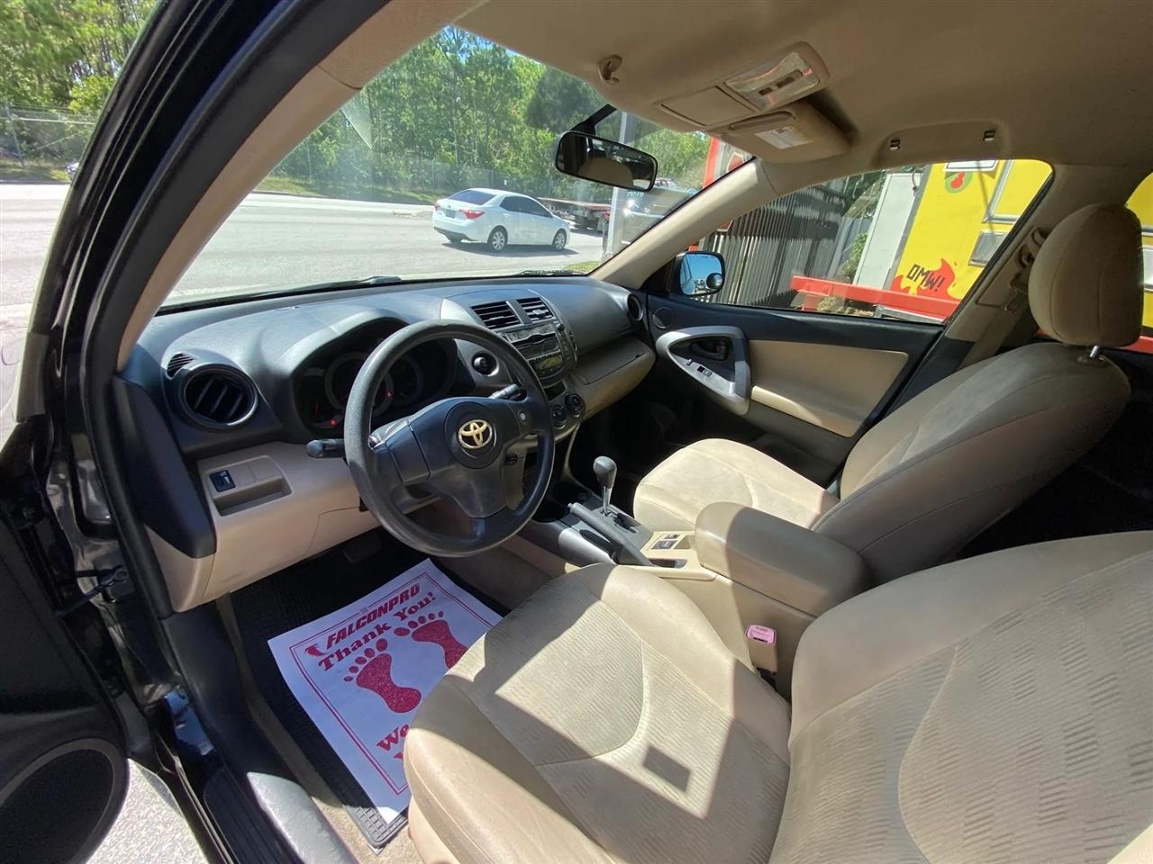 Toyota RAV4 Base I4 4WD 2010
