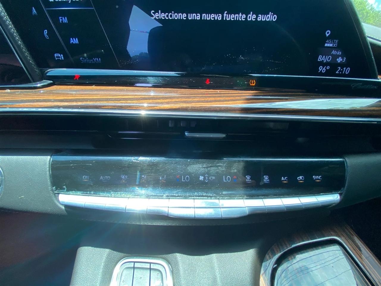 Cadillac Escalade ESV Premium Luxury 2021