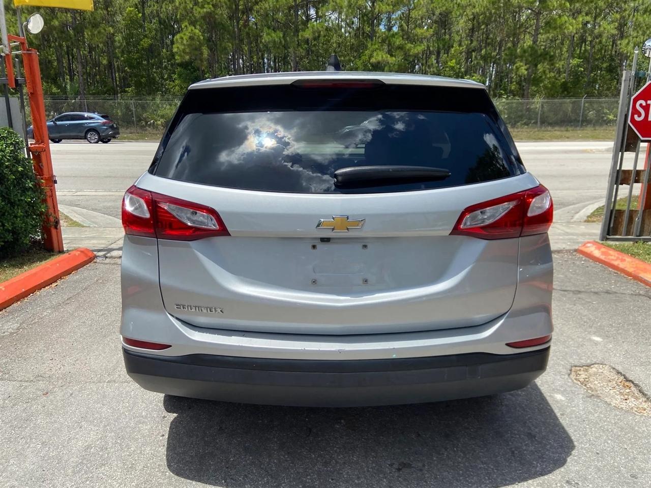 Chevrolet Equinox LS 2WD 2021