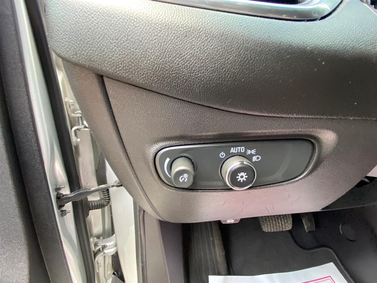 Chevrolet Equinox LS 2WD 2021