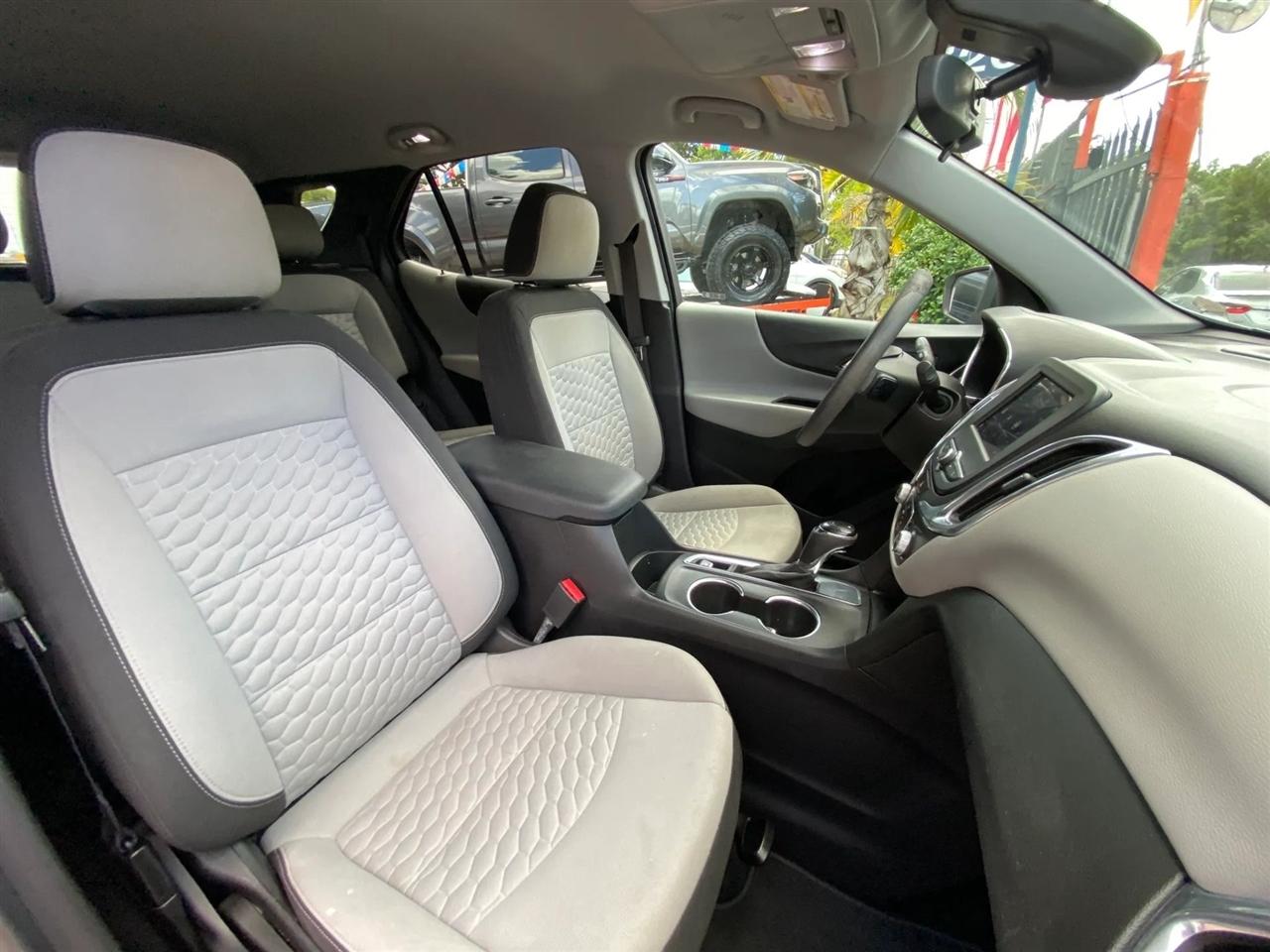 Chevrolet Equinox LS 2WD 2021