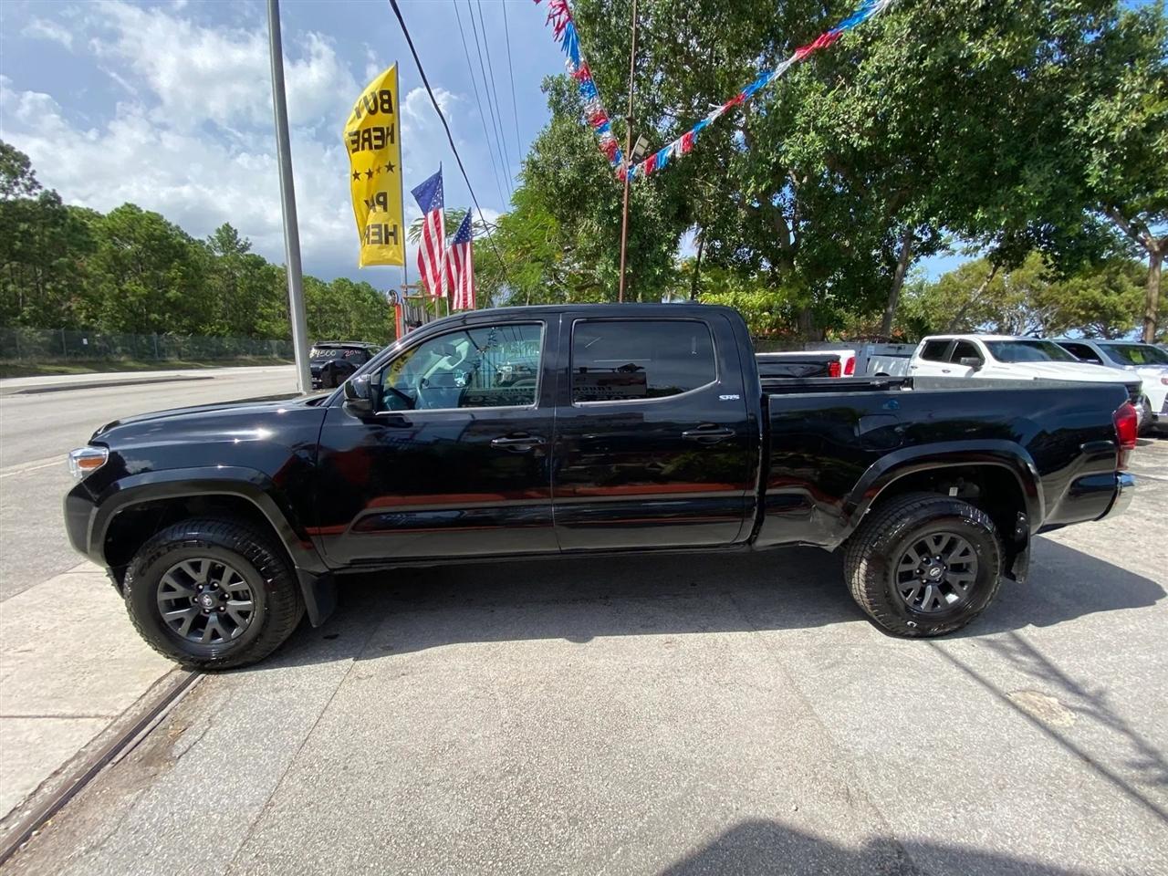 Toyota Tacoma SR5 Double Cab Super Long Bed V6 6AT 4WD 2023