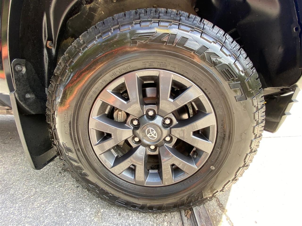 Toyota Tacoma SR5 Double Cab Super Long Bed V6 6AT 4WD 2023