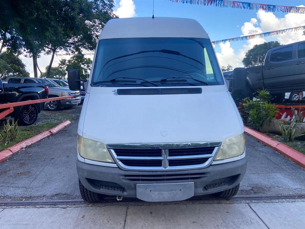 Dodge Sprinter Van 2500 Super High Ceiling 158-in. WB 2003