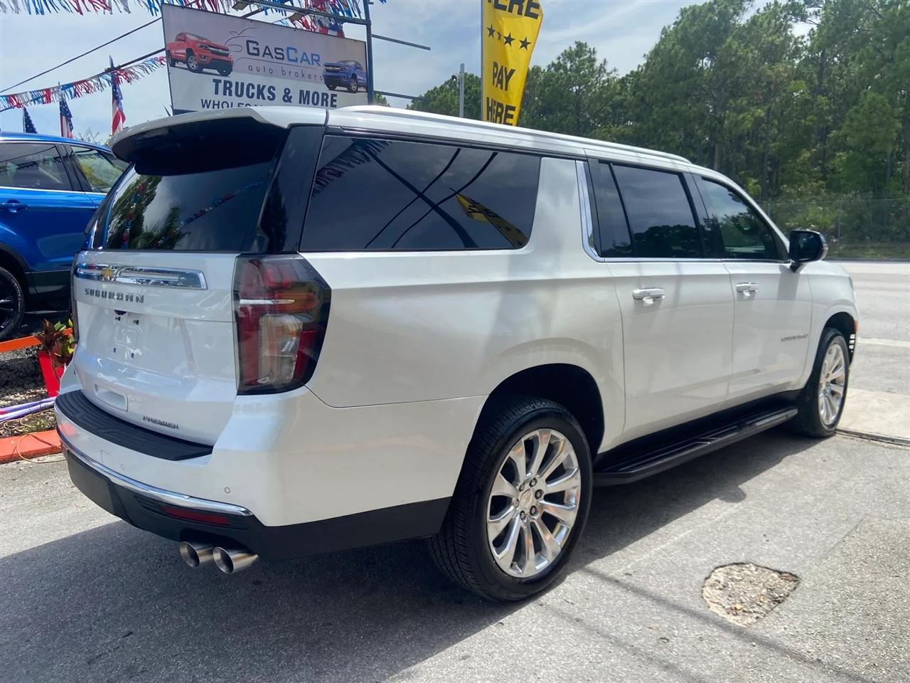 Chevrolet Suburban Premier 2023