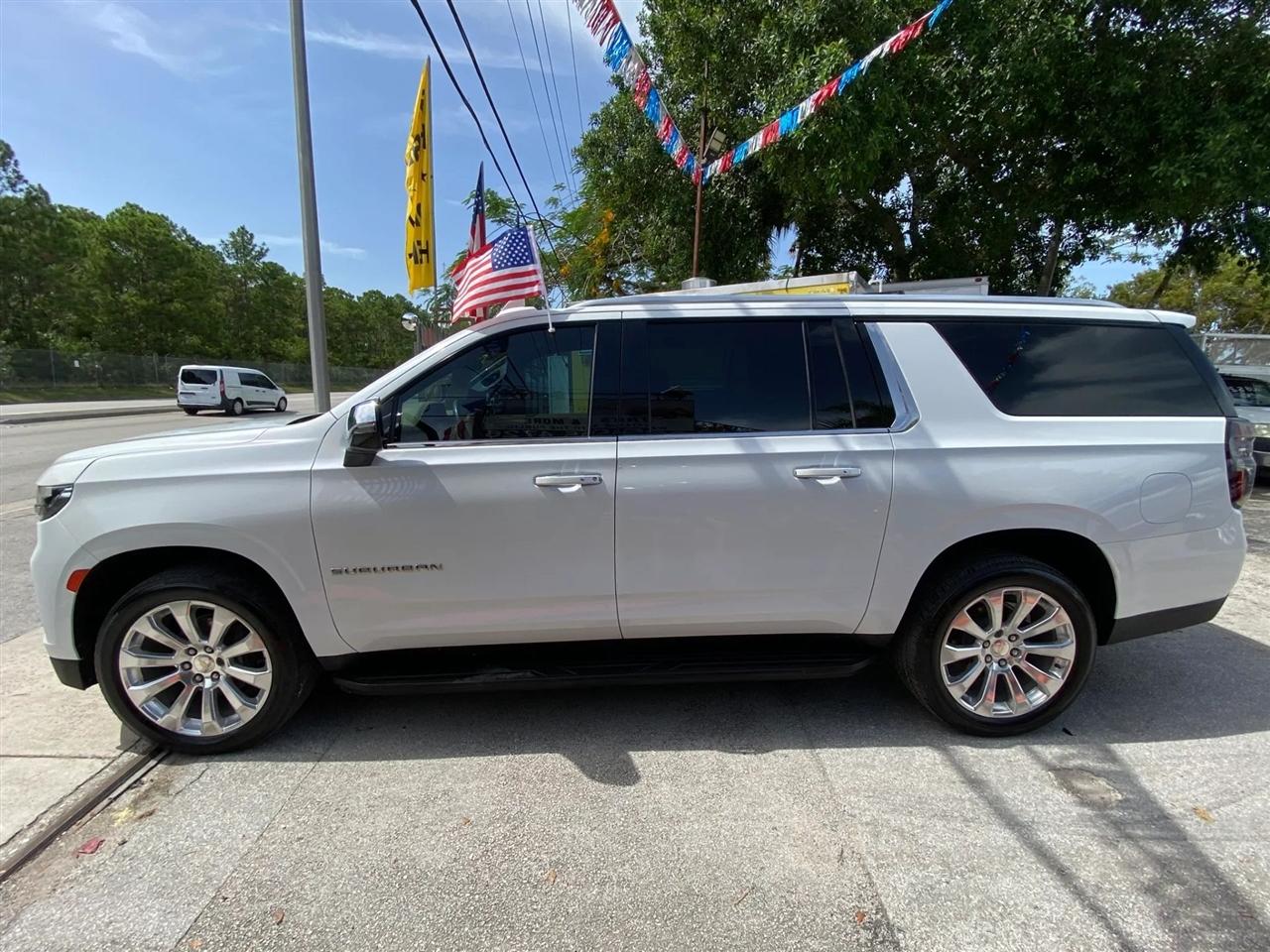Chevrolet Suburban Premier 2023