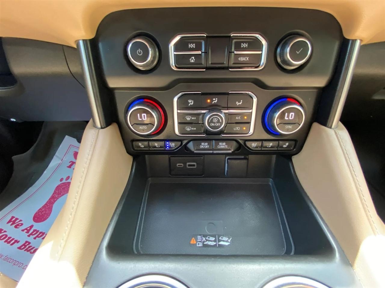 Chevrolet Suburban Premier 2023