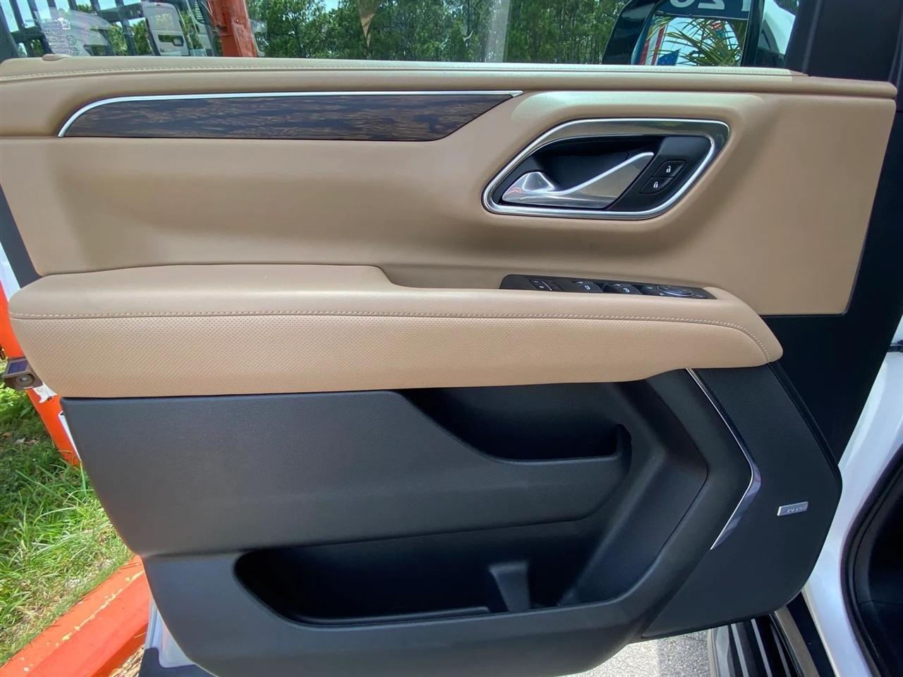 Chevrolet Suburban Premier 2023