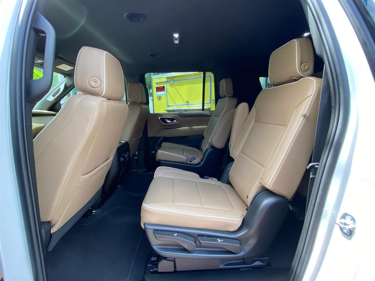 Chevrolet Suburban Premier 2023