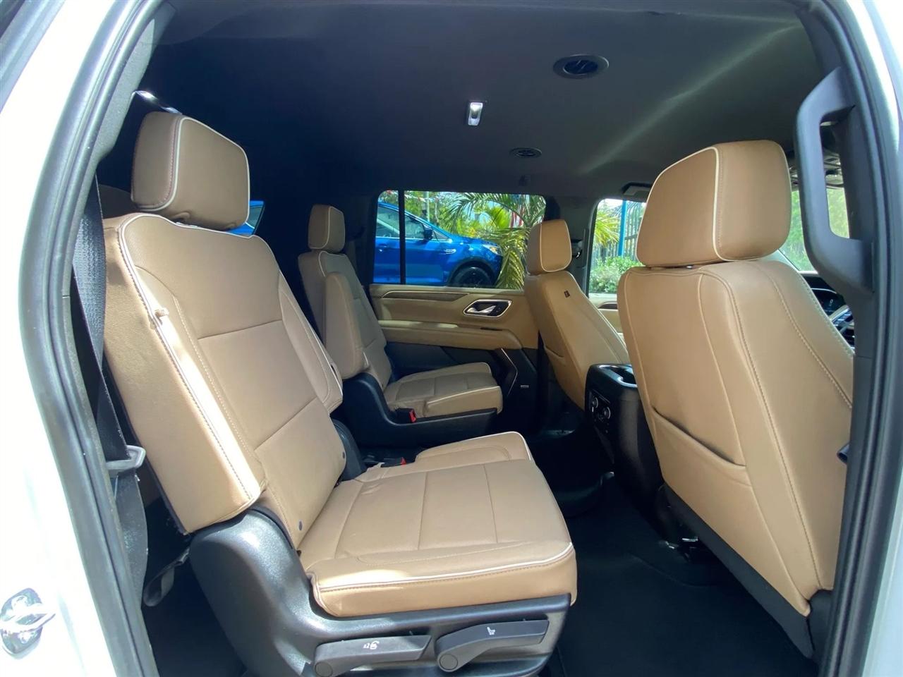 Chevrolet Suburban Premier 2023