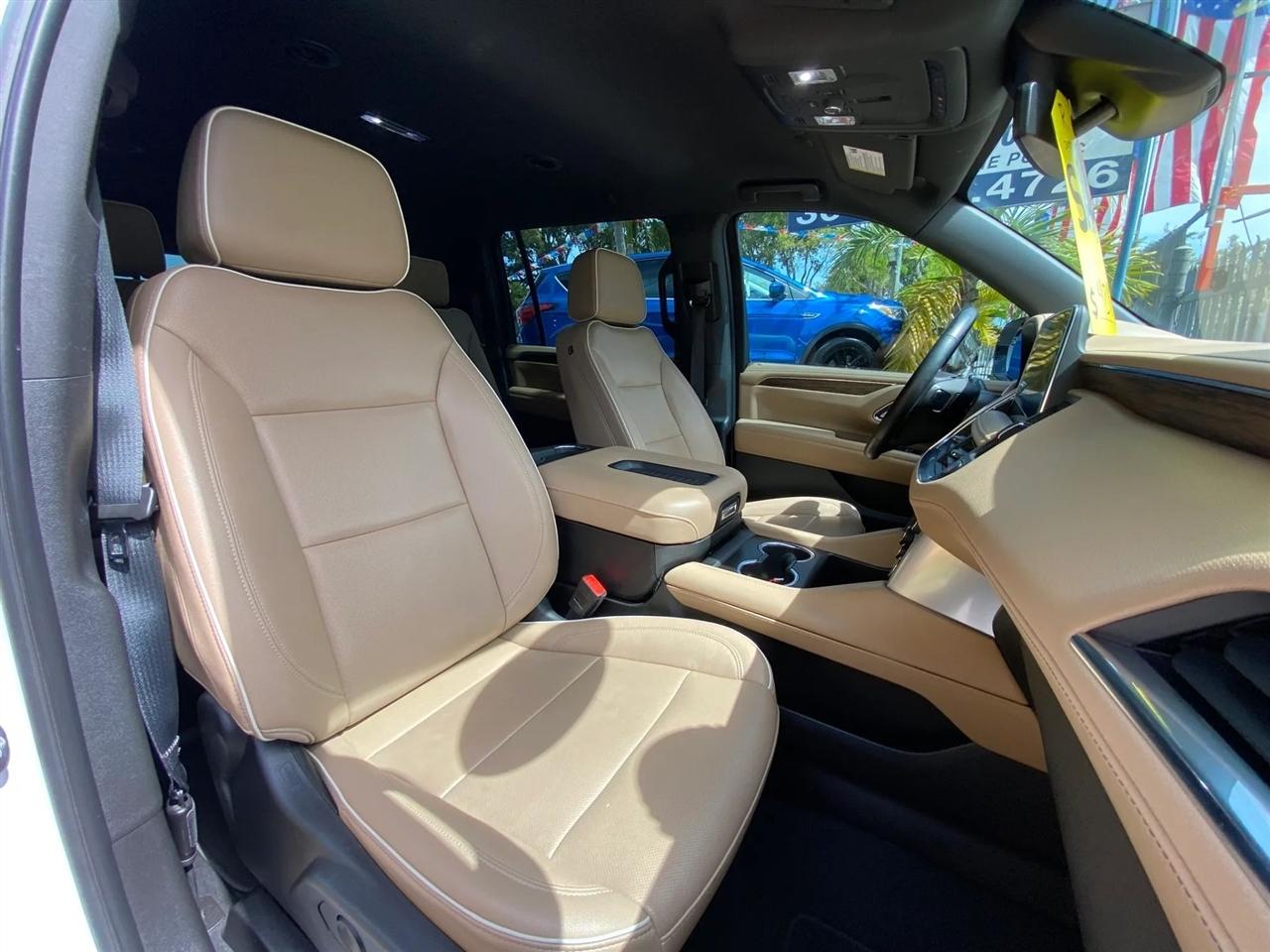 Chevrolet Suburban Premier 2023